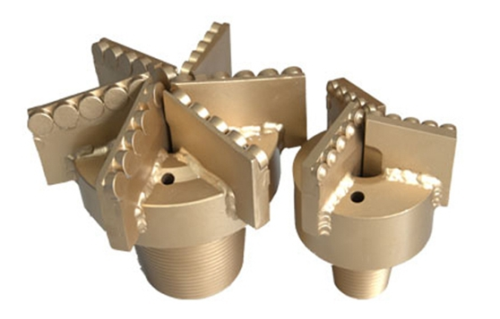 бит перетаскивания PDC